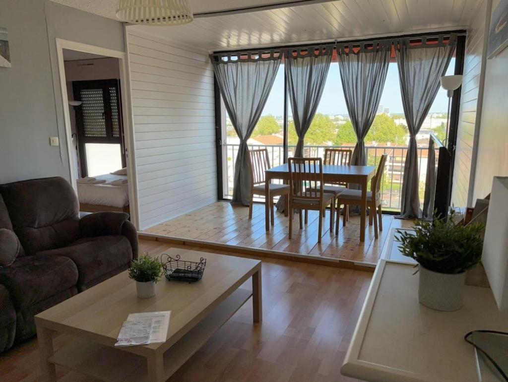 Apartment Bordeaux Merignac ภายนอก รูปภาพ